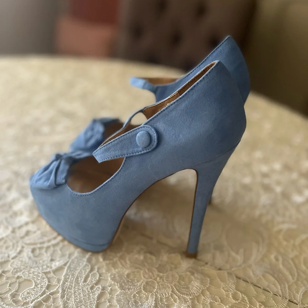 Baby Blue Pinup Peep-toe Pumps Heels | size 8.5. - Picture 2 of 5